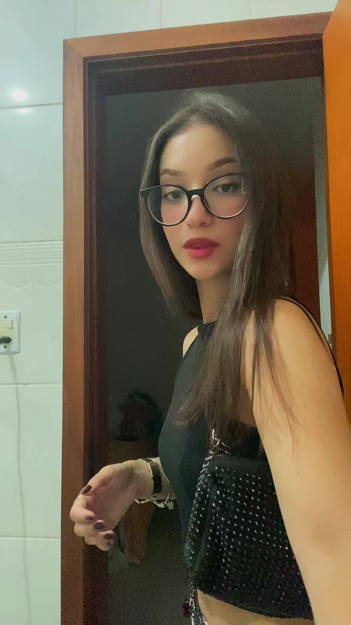 @Tainá_Ruhnt