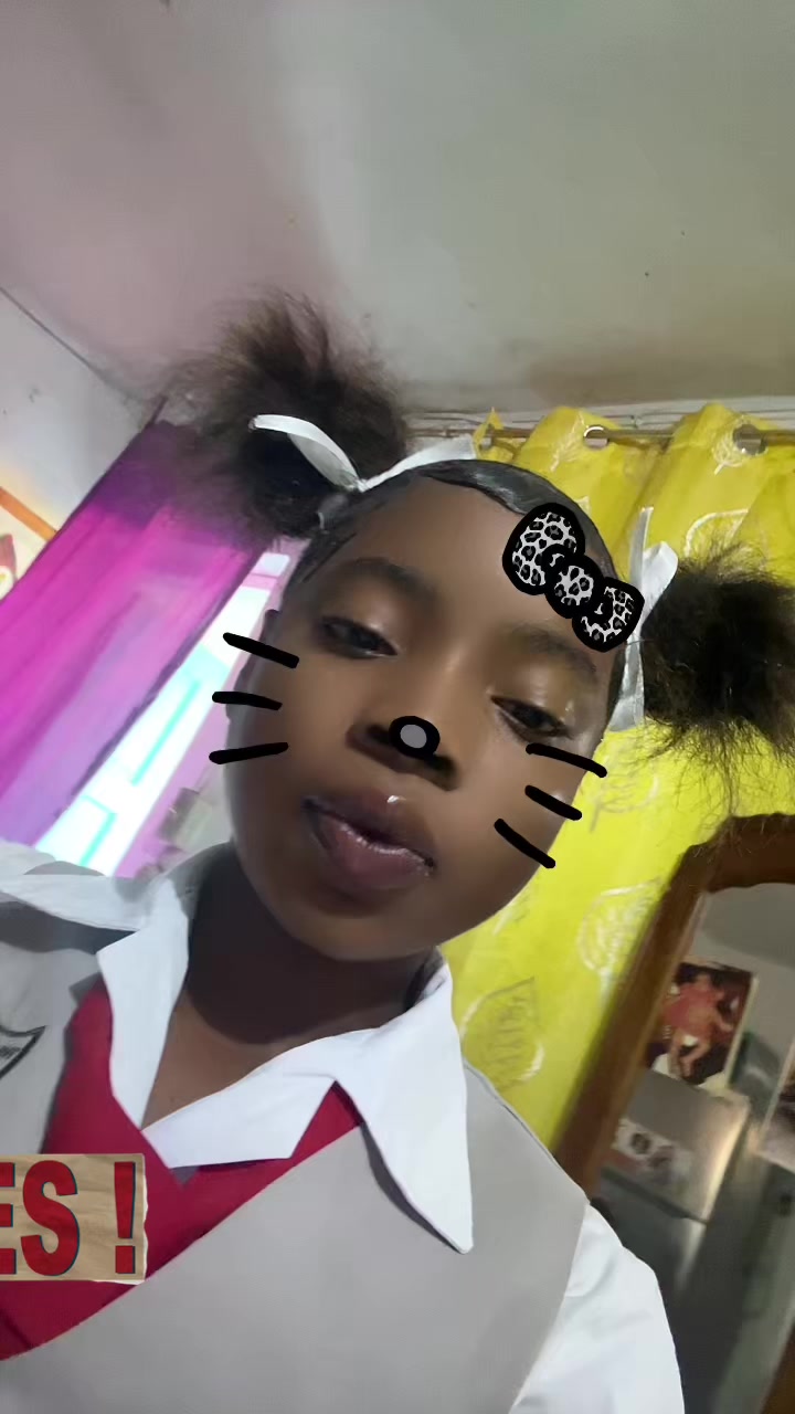 @thereal_rella