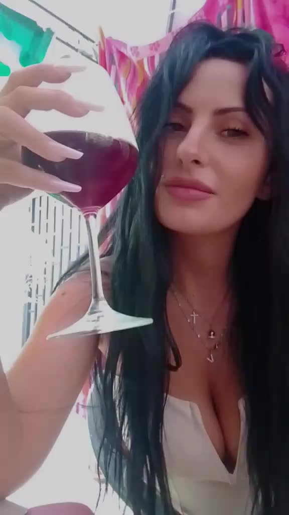 @Vanessa 🍀🦬