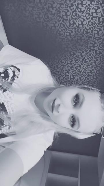 @😈ⱧɆвынØ₵и₥₳я😈