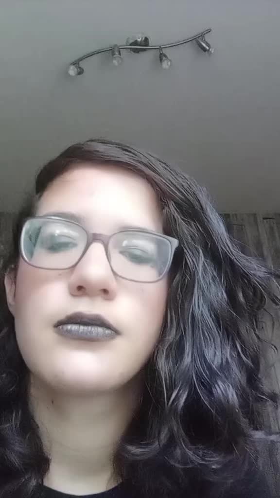 @marie.🎼🩵🖤💚