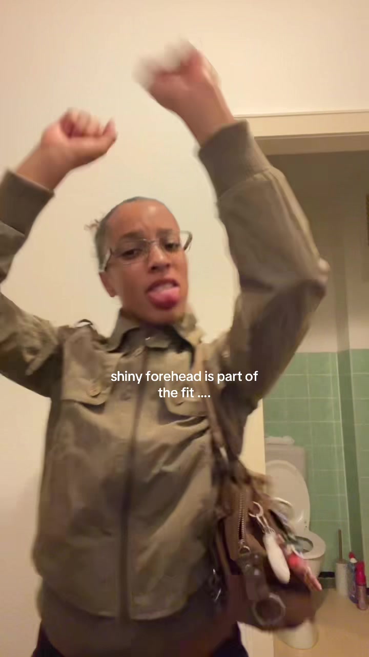 @peepoo