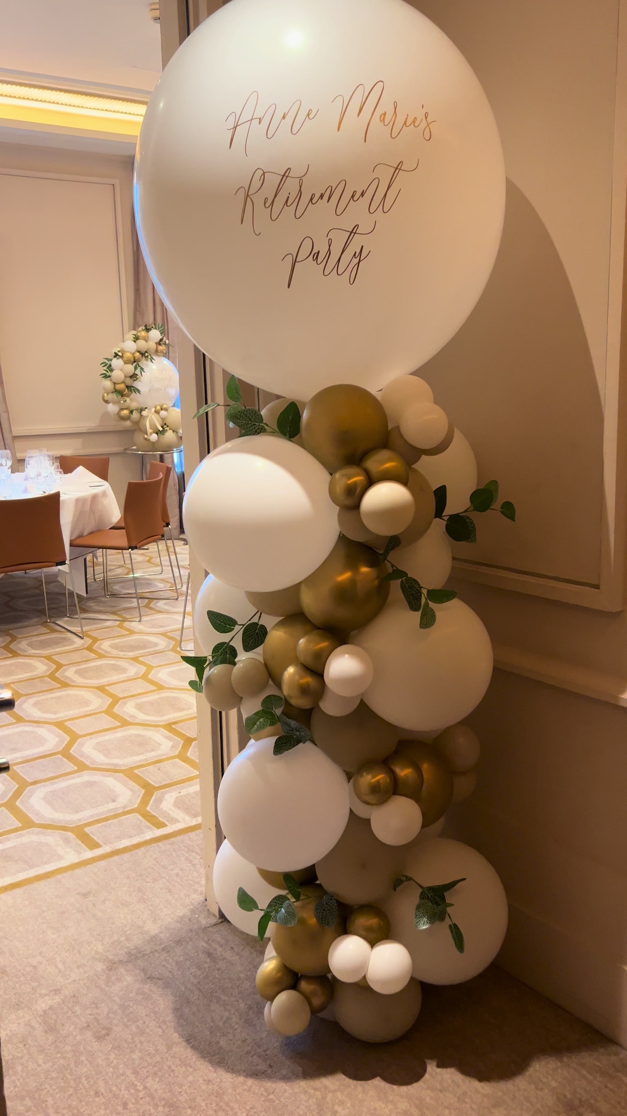 @Mr & Mrs Balloons