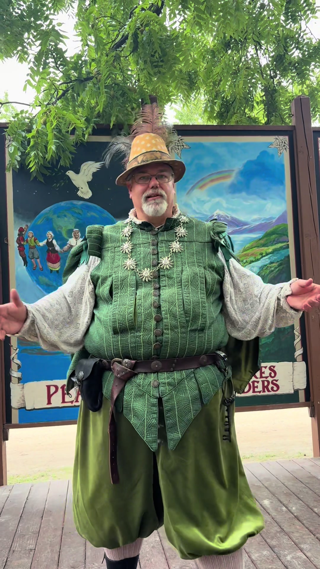 @Renfair.com