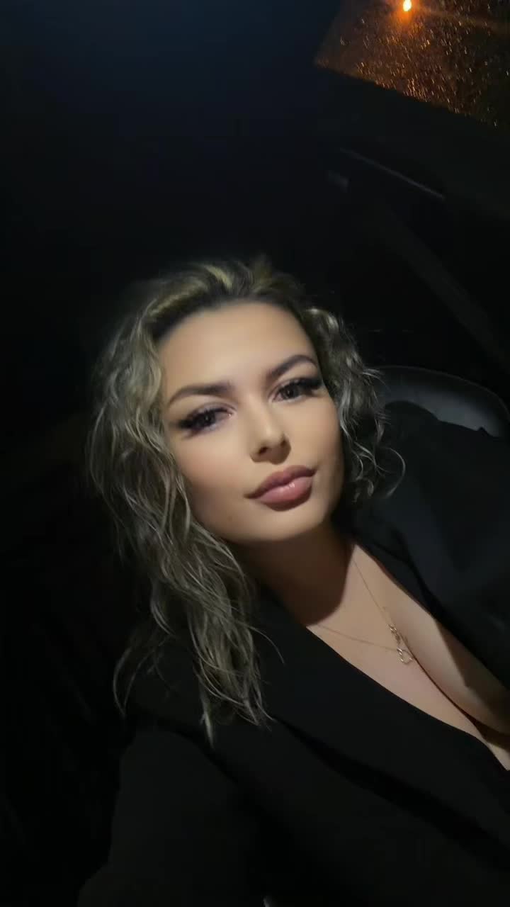 @Dana Daniela