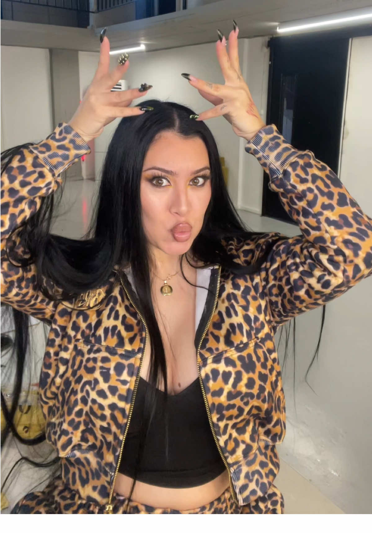 @Kimi