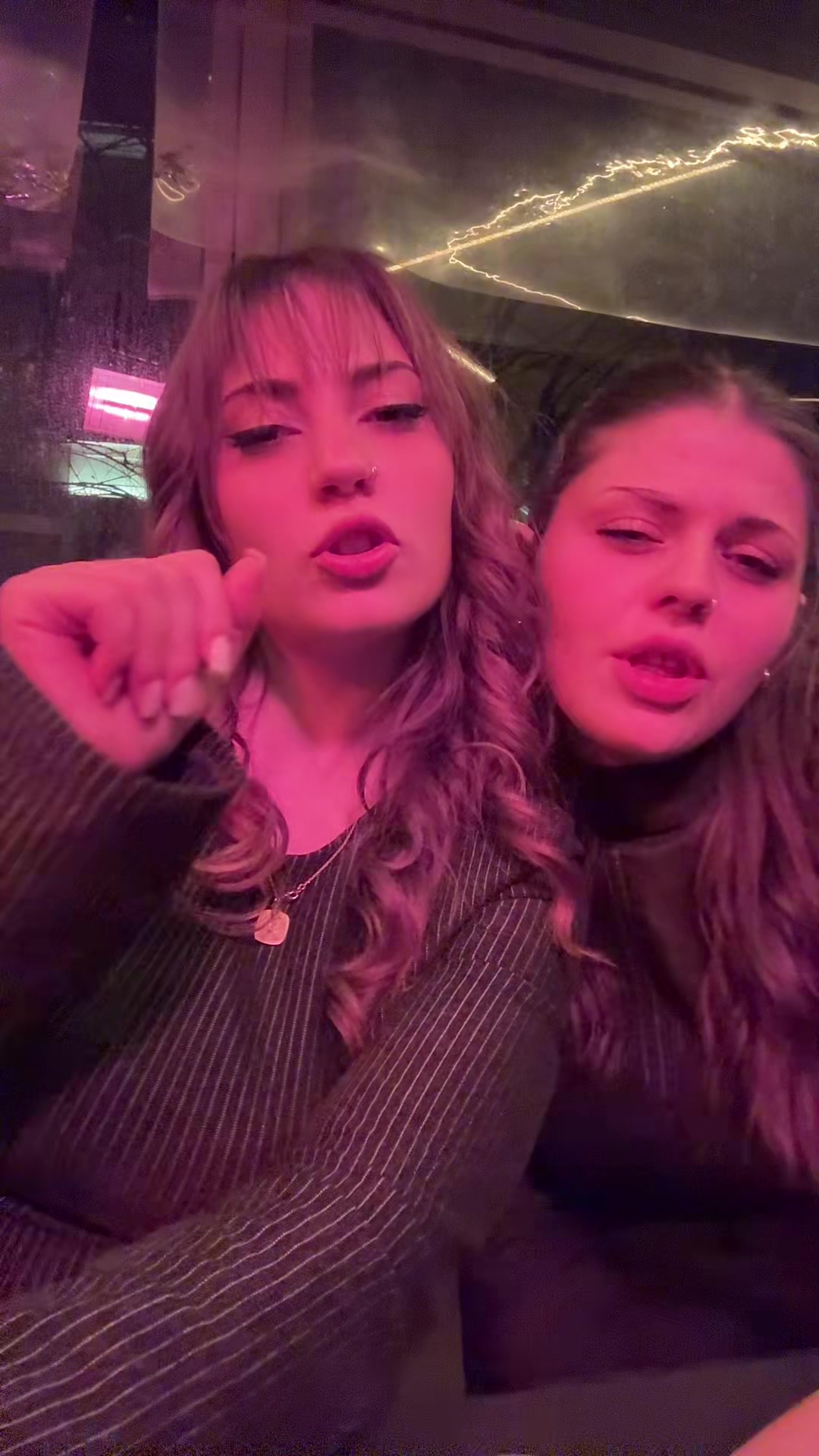 @andreee