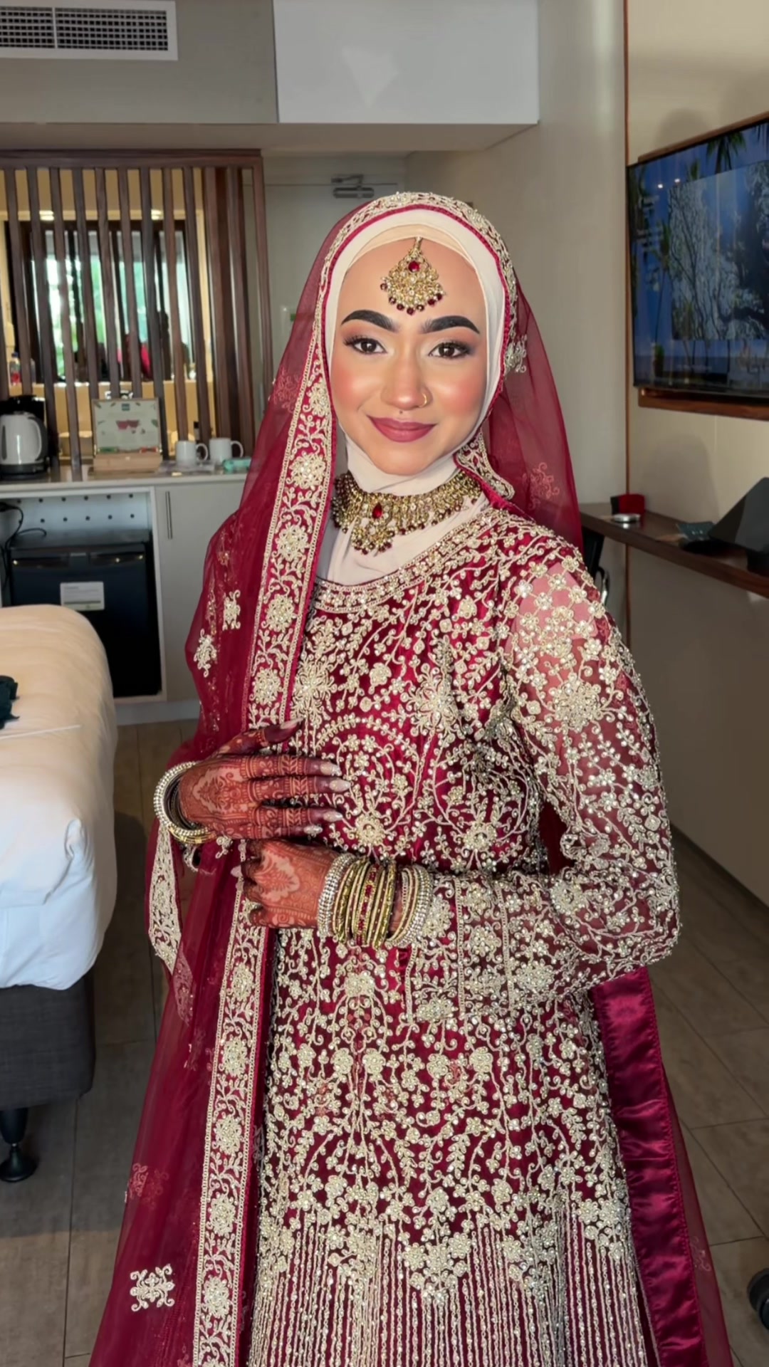 @monishamaisuriafj