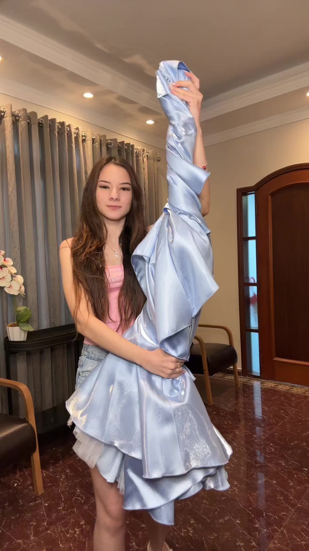 @lunaserman