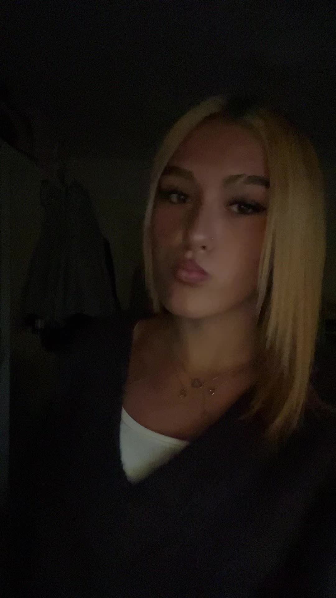 @𝔲𝔰𝔵𝔵𝔢𝔯