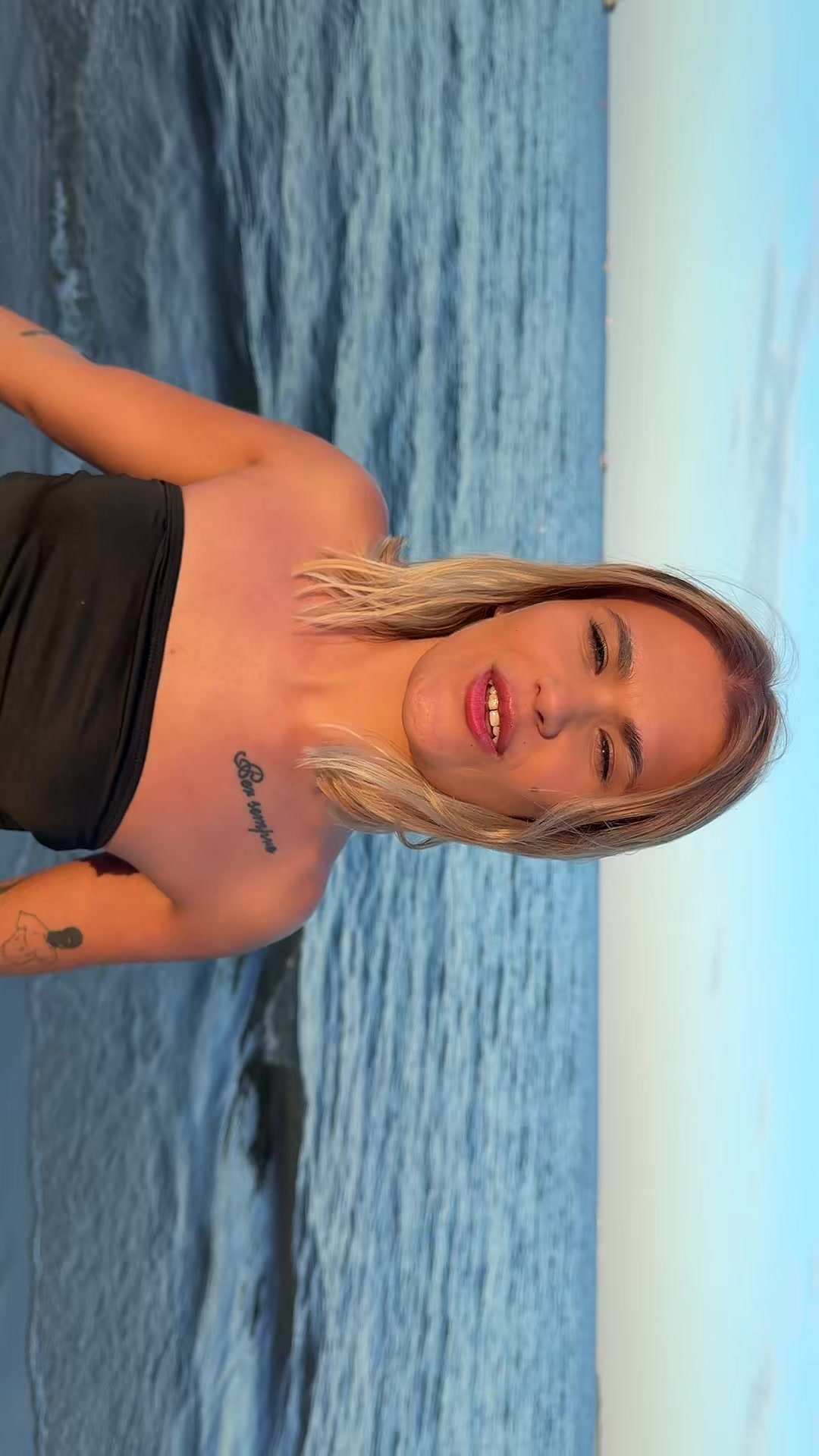 @Laviebelly