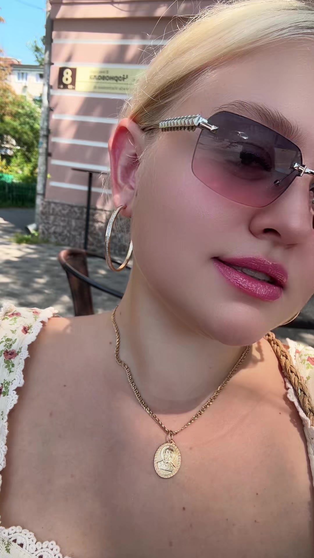 @Blonde in Istanbul🇹🇷
