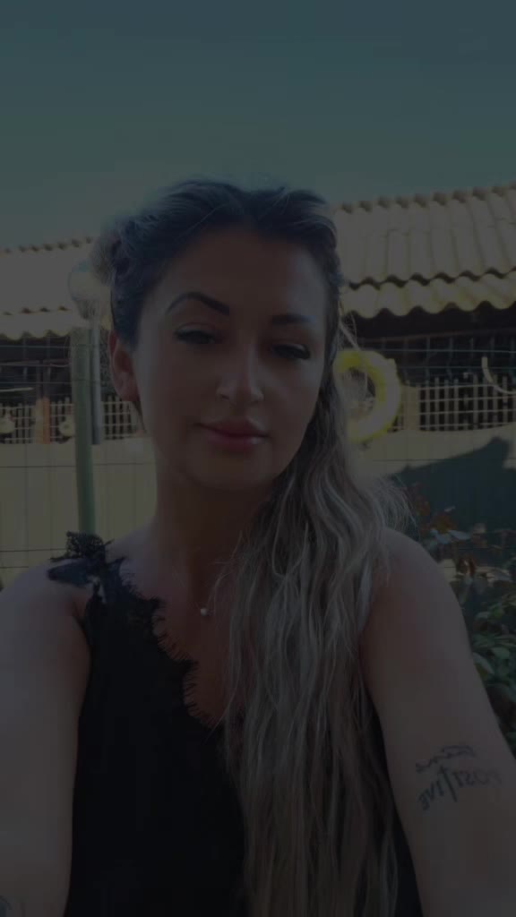 @Cătălina 👑