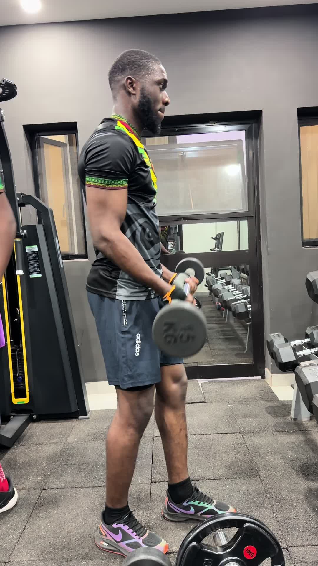 @AKD🤴🏽