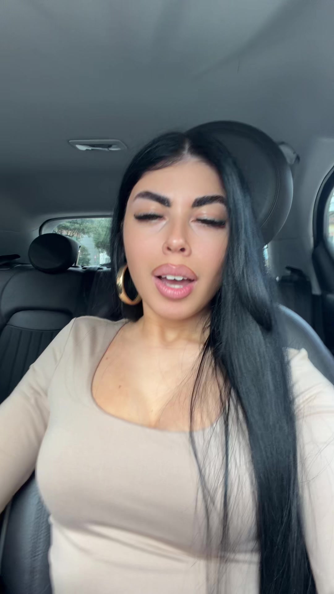 @Flavia