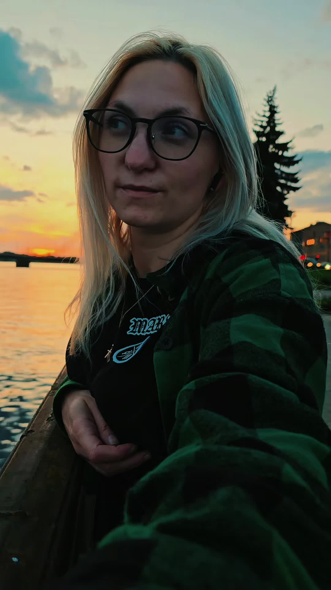 @Marika 🖤