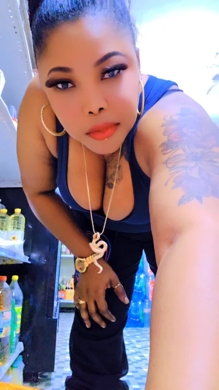 @Manbo sanadi %/%