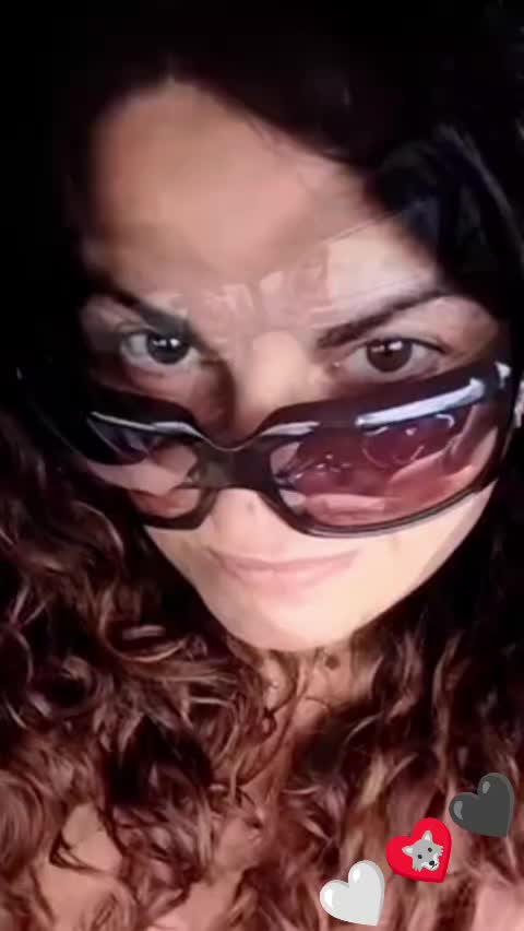 @EMANUELA 🤍🖤