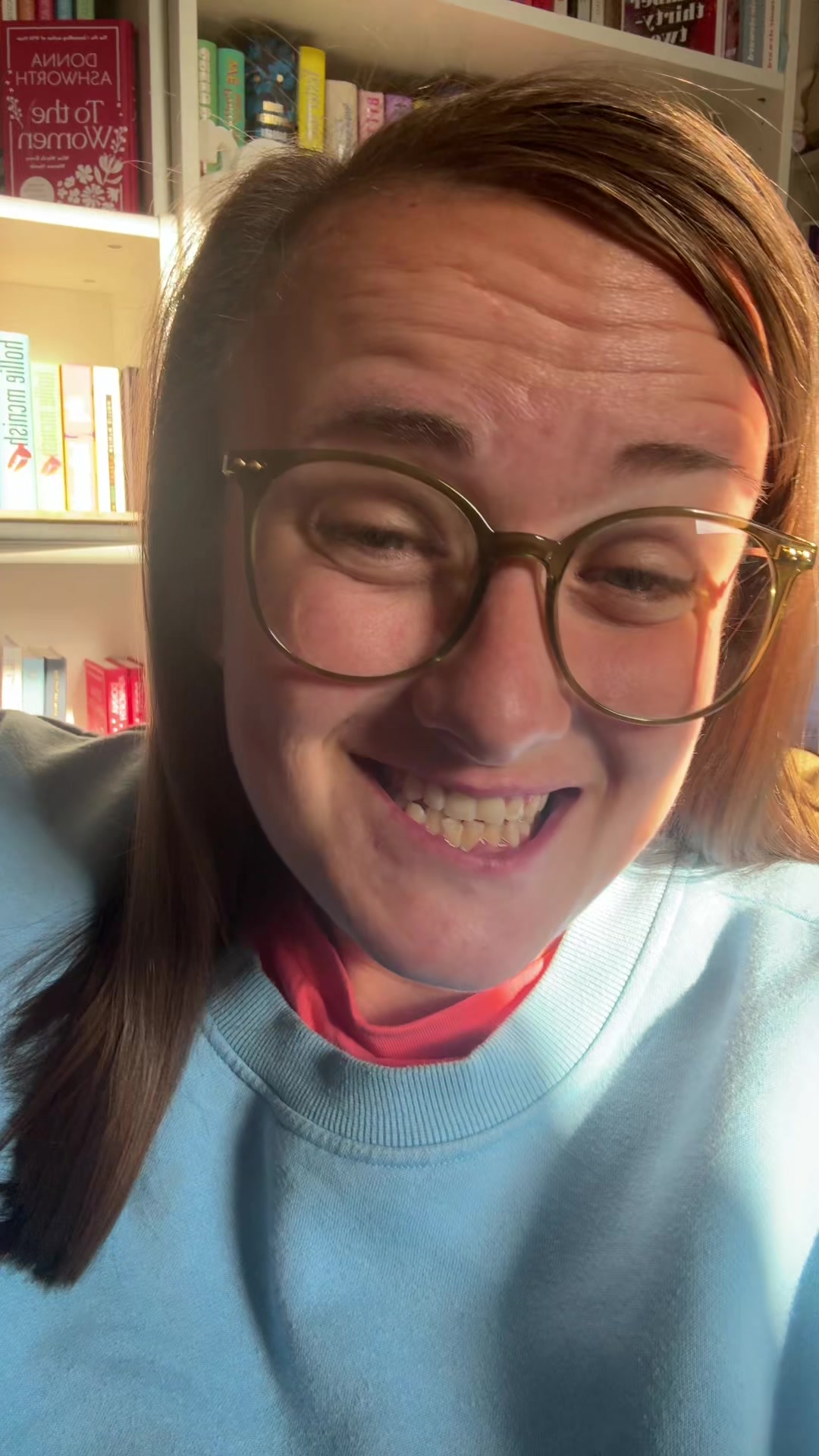 @Tash | BookTok 📚