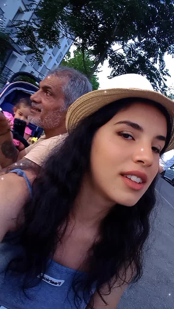 @👑ionela vrj👑💫