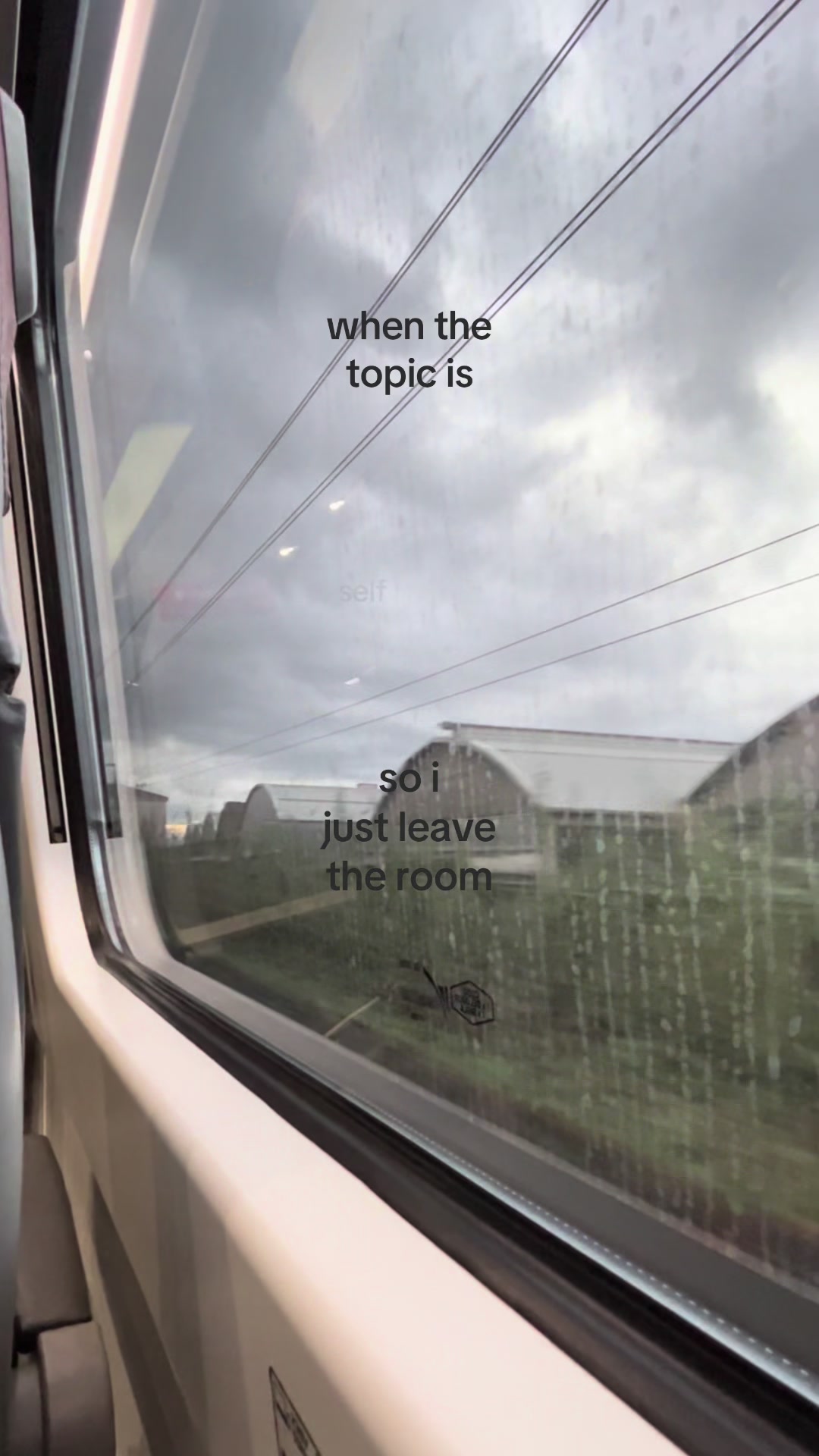 @⃟