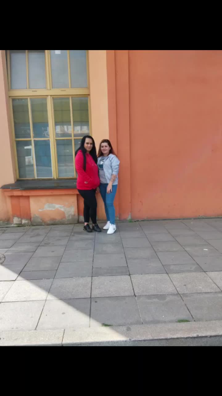 @loowely