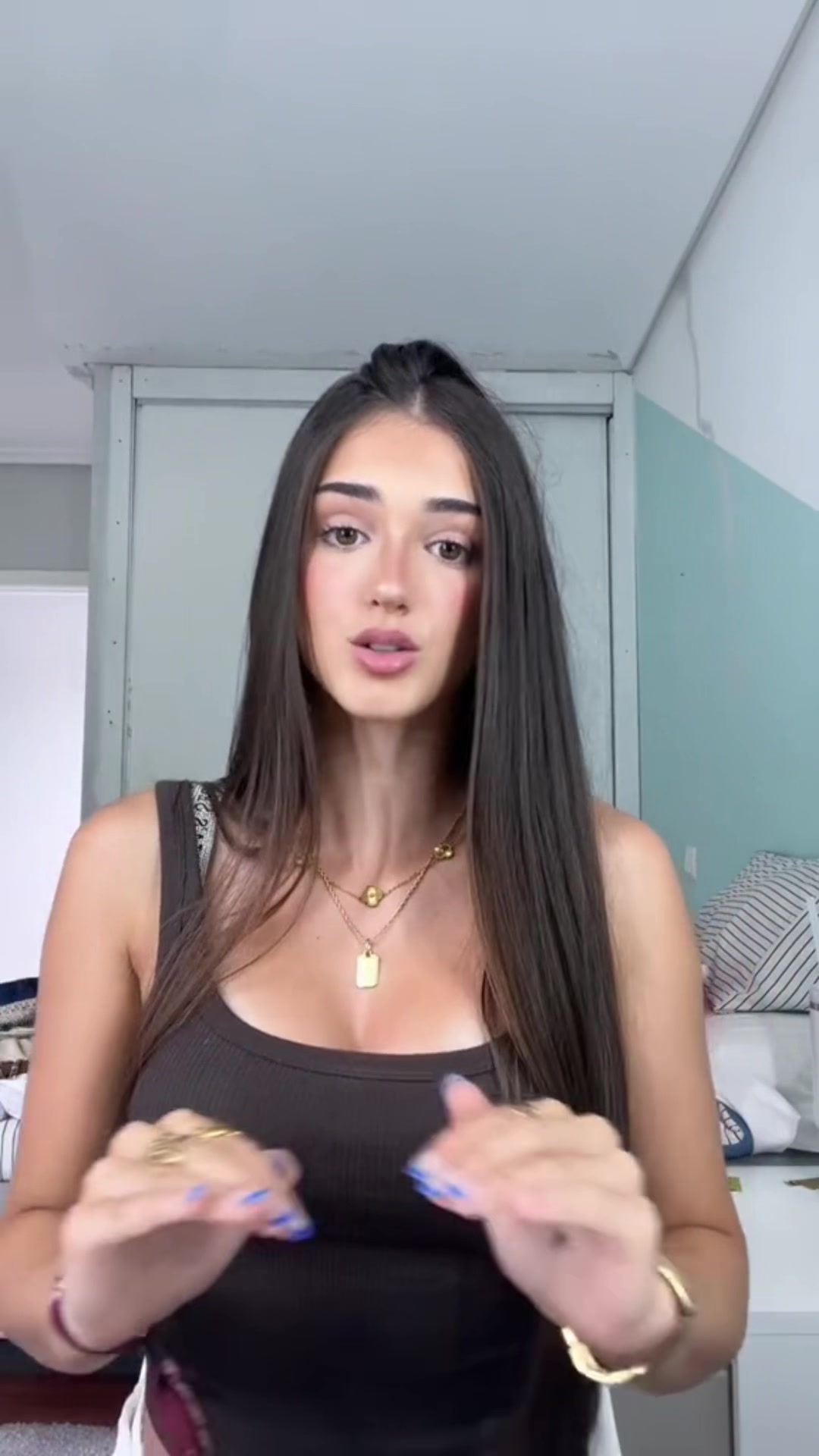 @𝐈𝐫𝐢𝐚 𝐟𝐞𝐫𝐧𝐚𝐧𝐝𝐞𝐳
