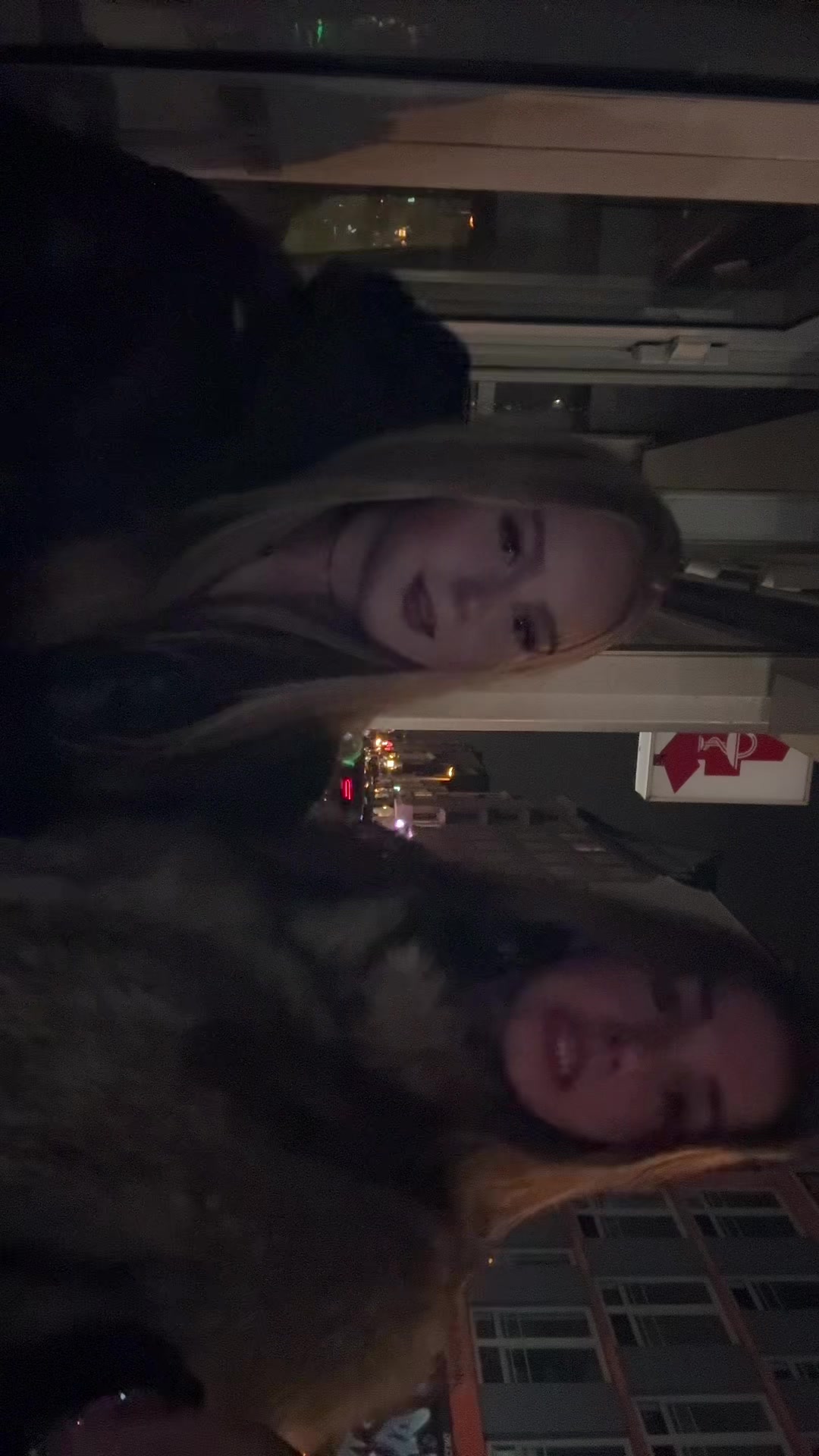 @ELLIE