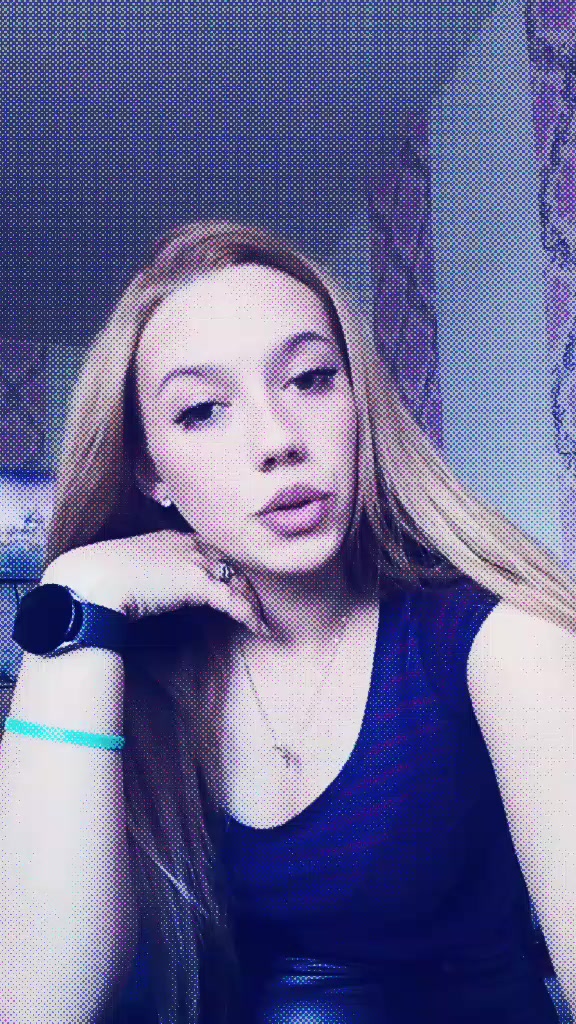 @AnetkaAnickaloosovi Fišerovi🩷