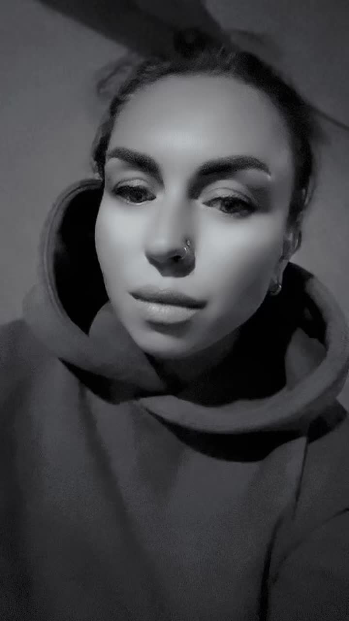 @vikawaxpro