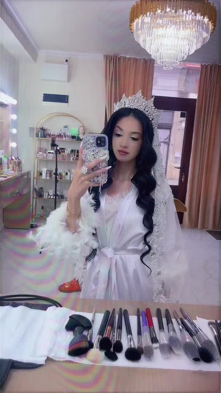 @Iasmina