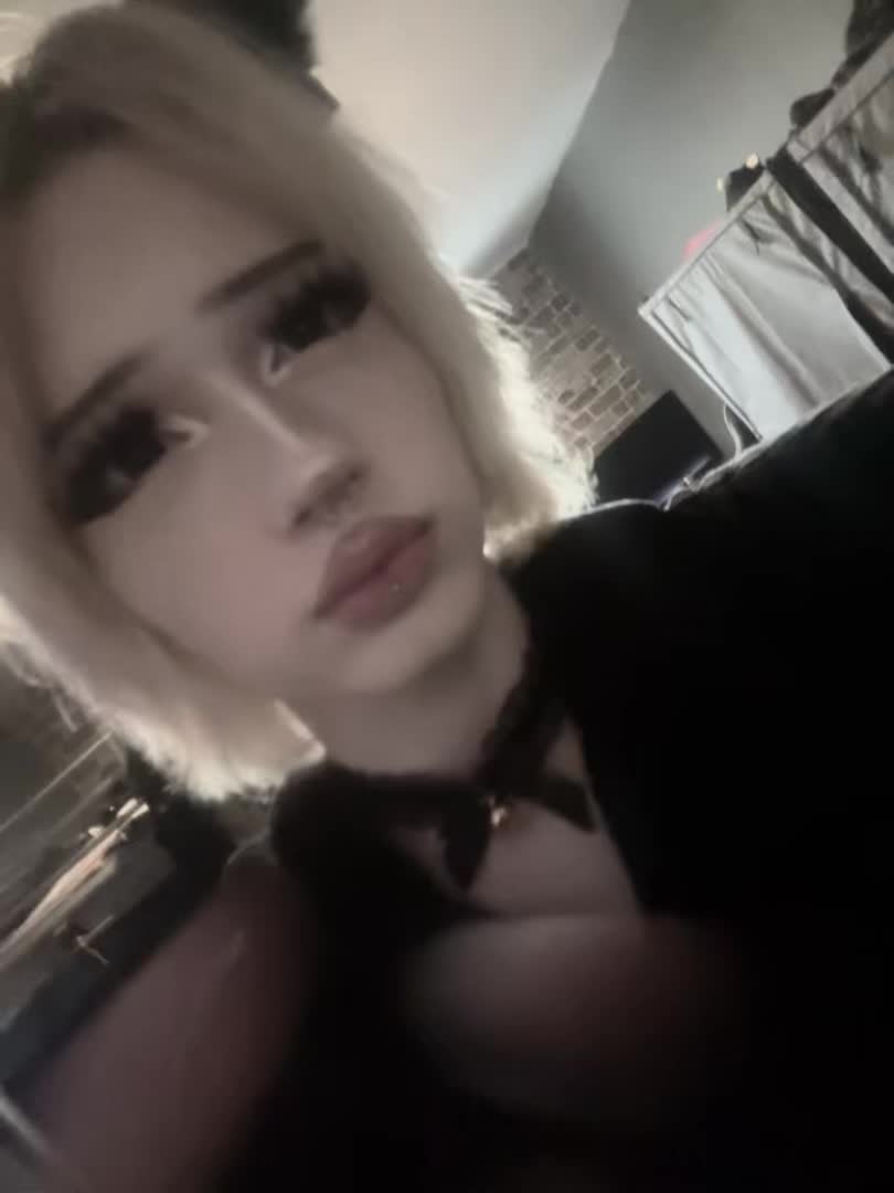 @・𝓒𝓺𝓫𝓮𝓻𝓯𝓪𝓬𝓮・