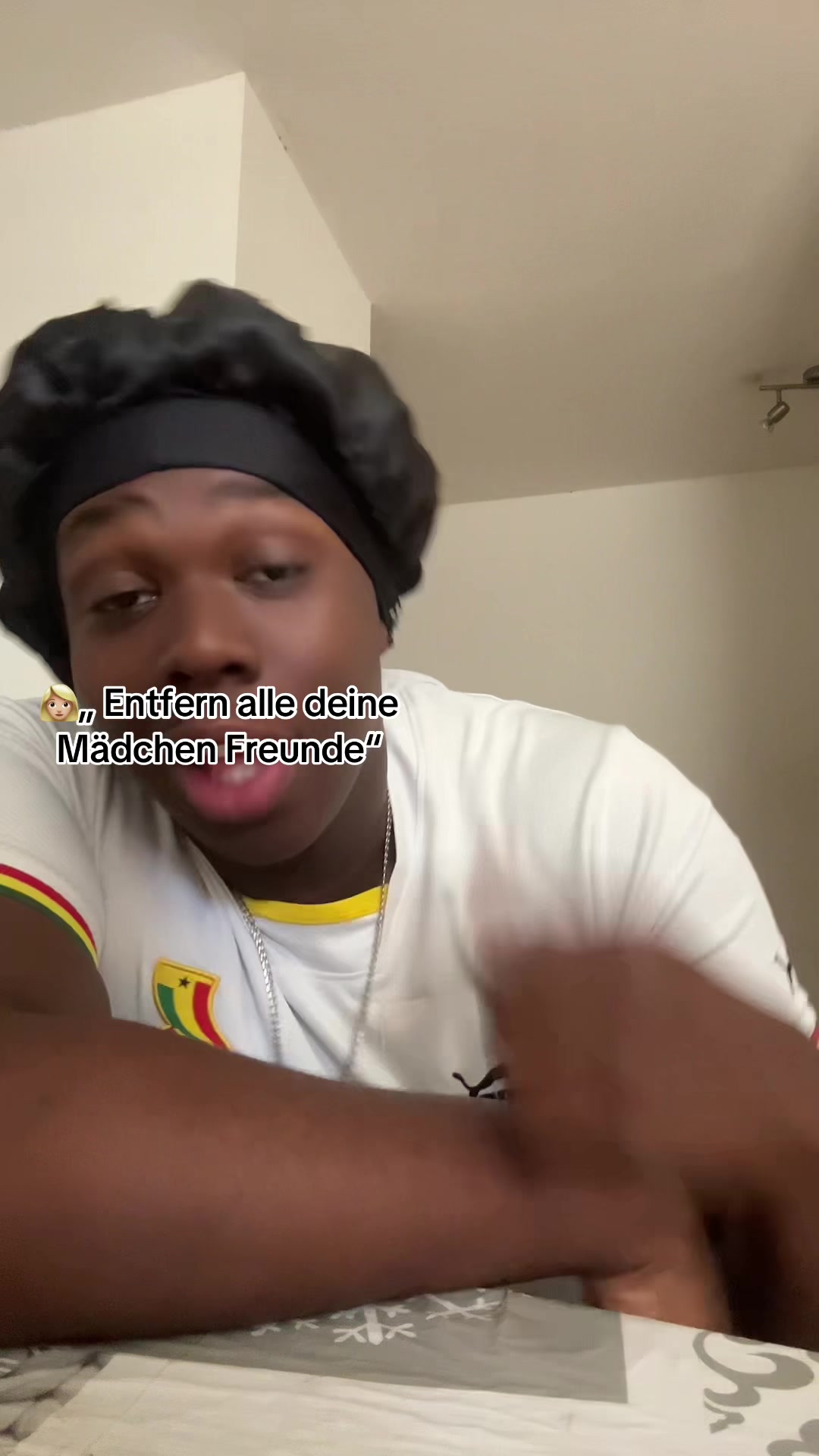 @Drew🇬🇭✝️