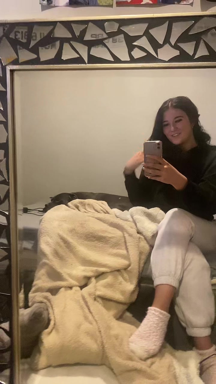 @anna