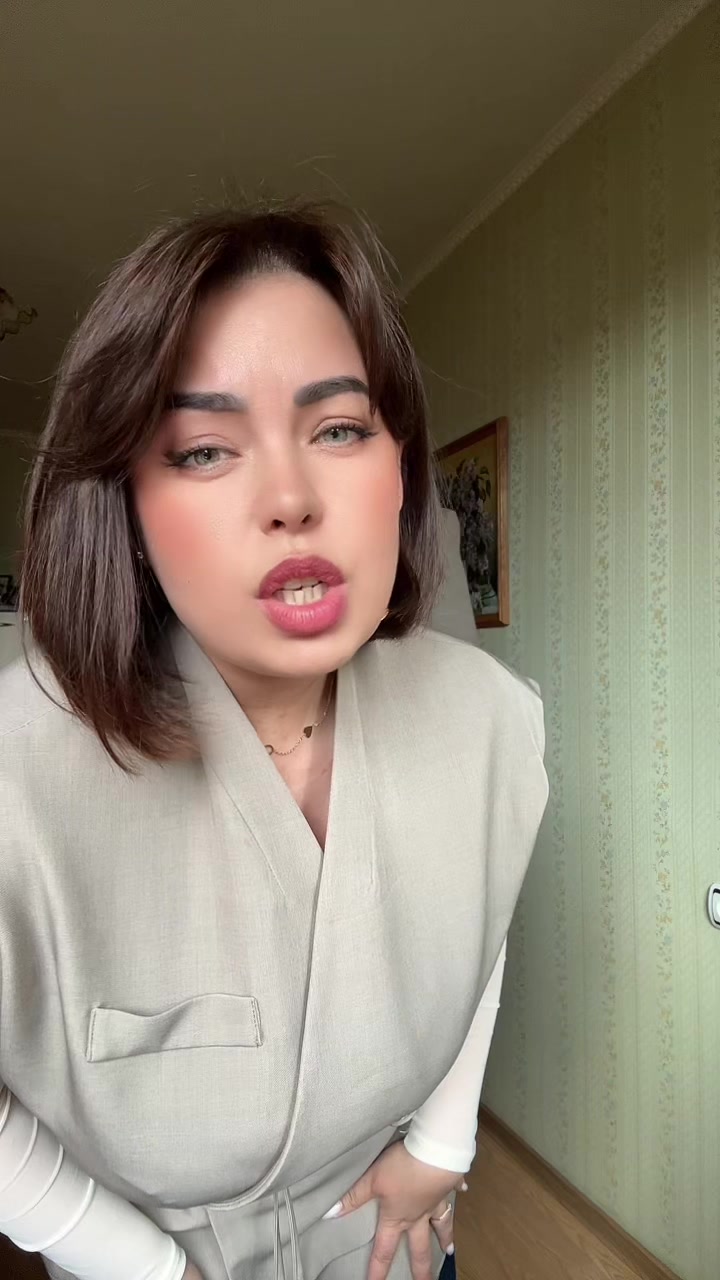 @꧁༺ 𝓞𝓵𝓰𝓪 ༻꧂