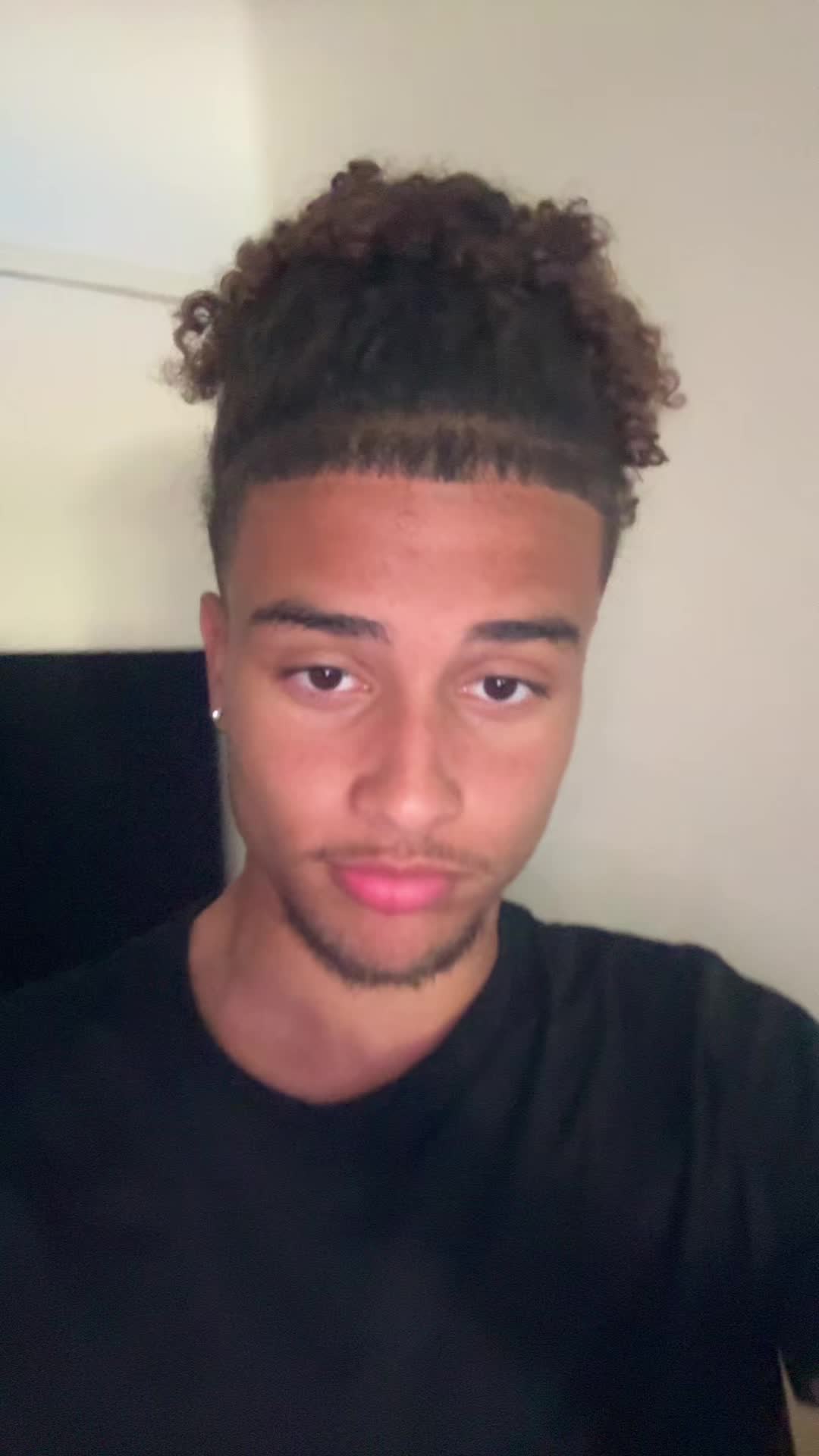 @Jwn_974