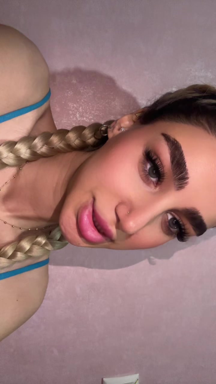 @saraakittyy