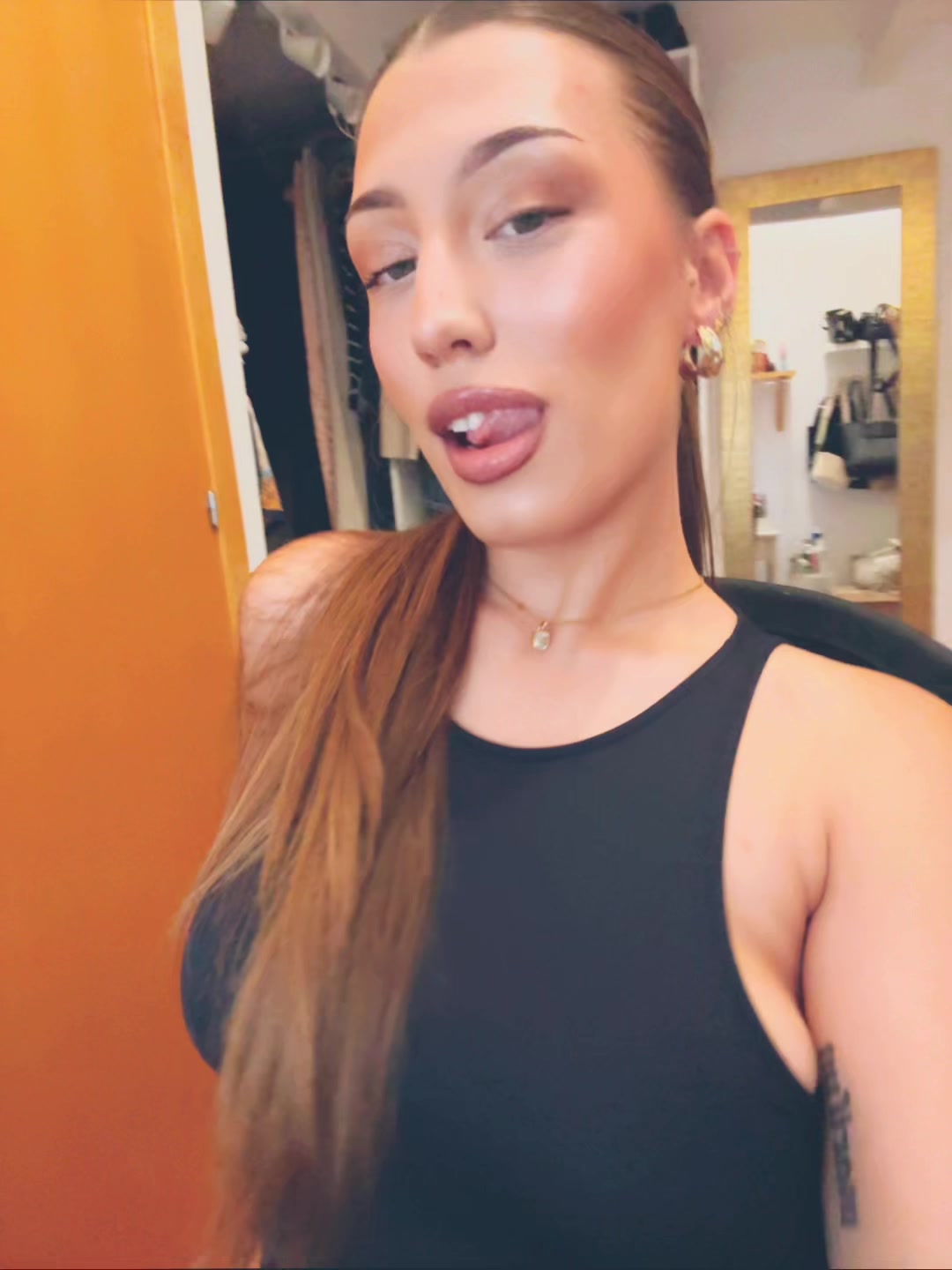 @maaraasaancheezz