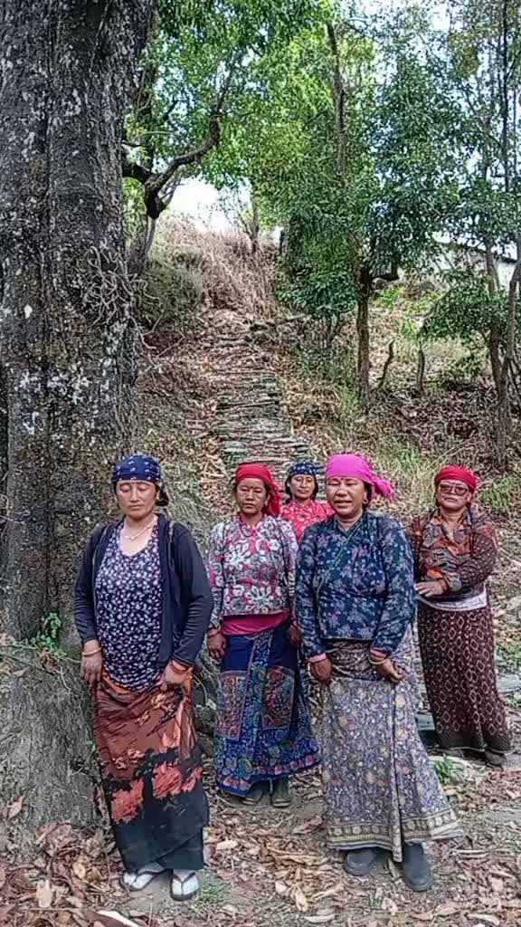 @योगिता गुरुङ