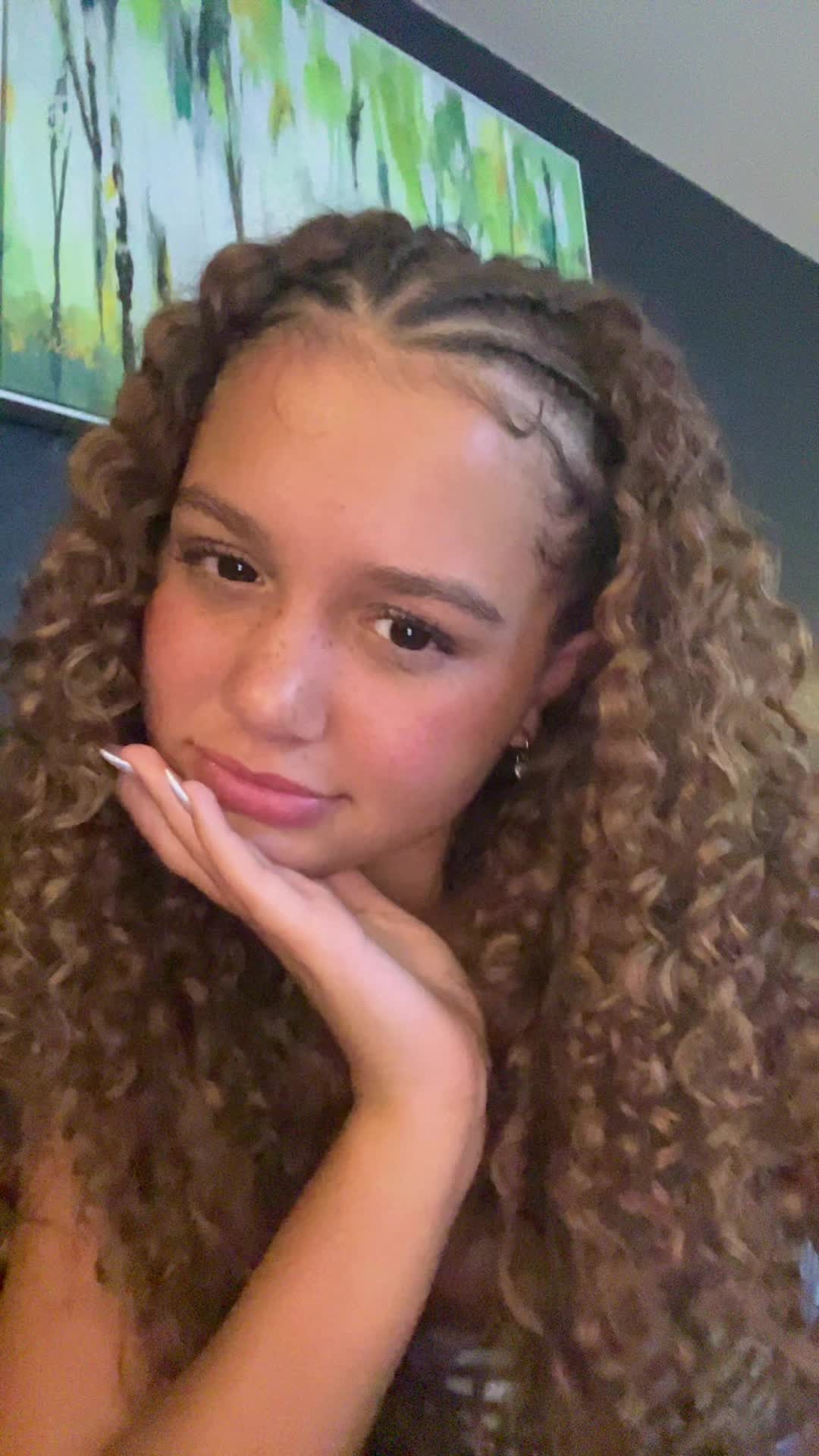 @ariana