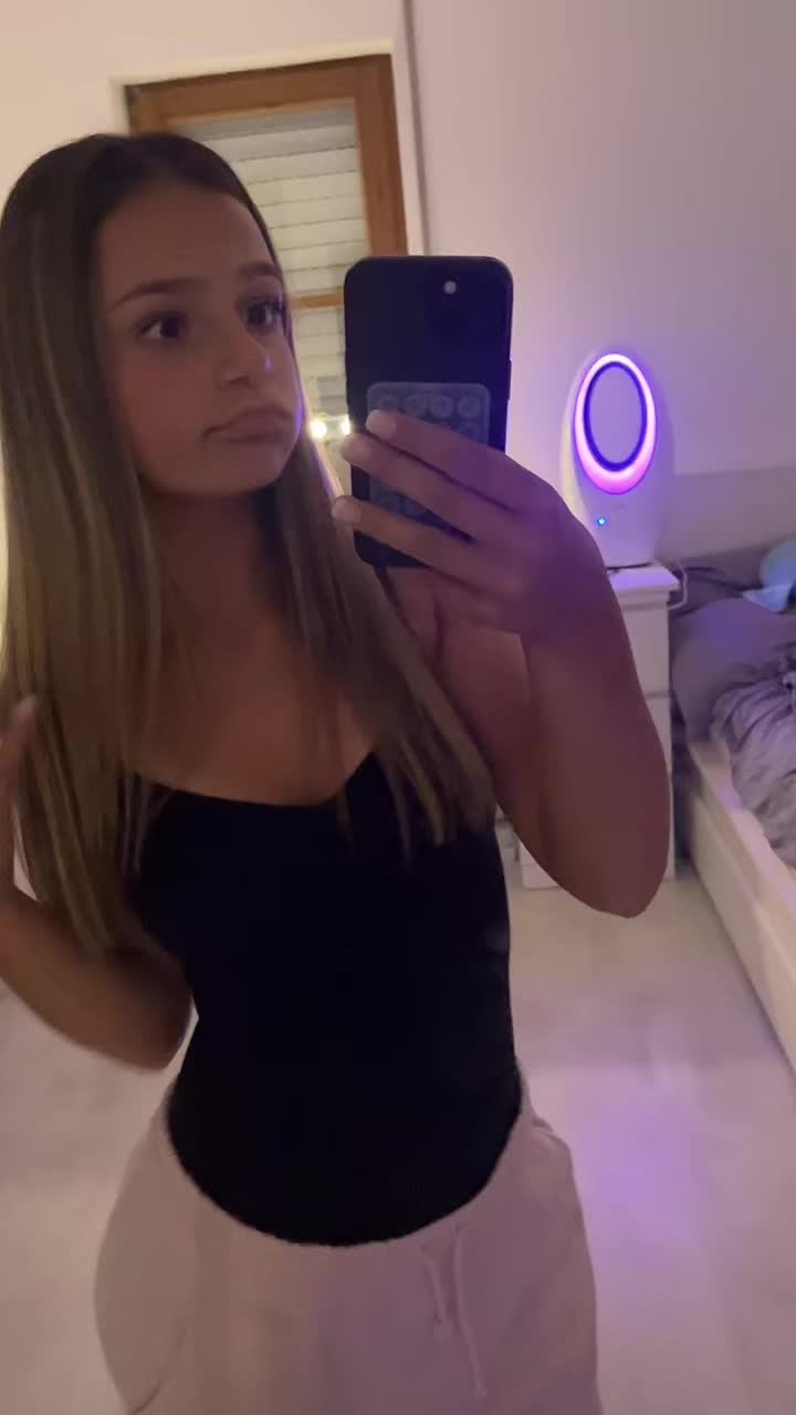@&alpha;ℓєѕѕ&iota;&alpha;