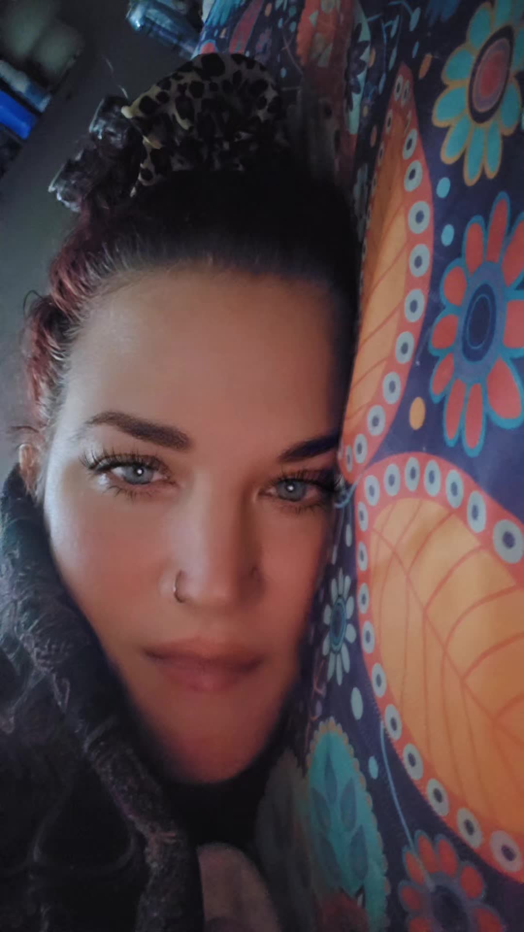@Sassy V 🦉