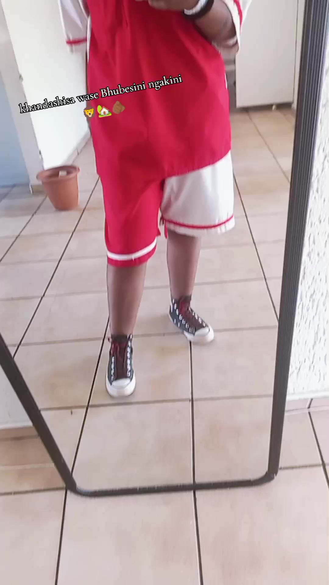 @KaraBow 🦋.