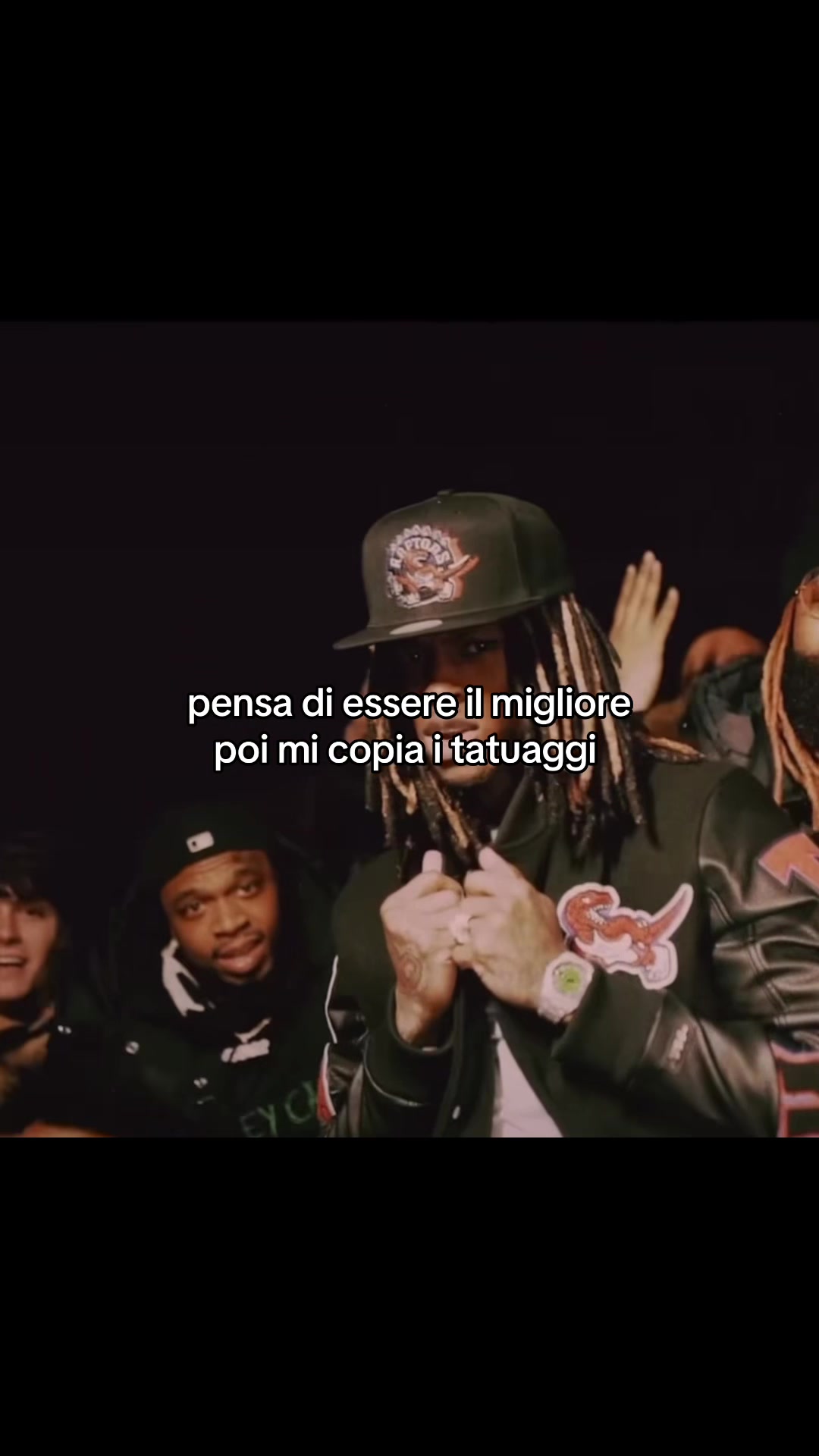 @18𖣂