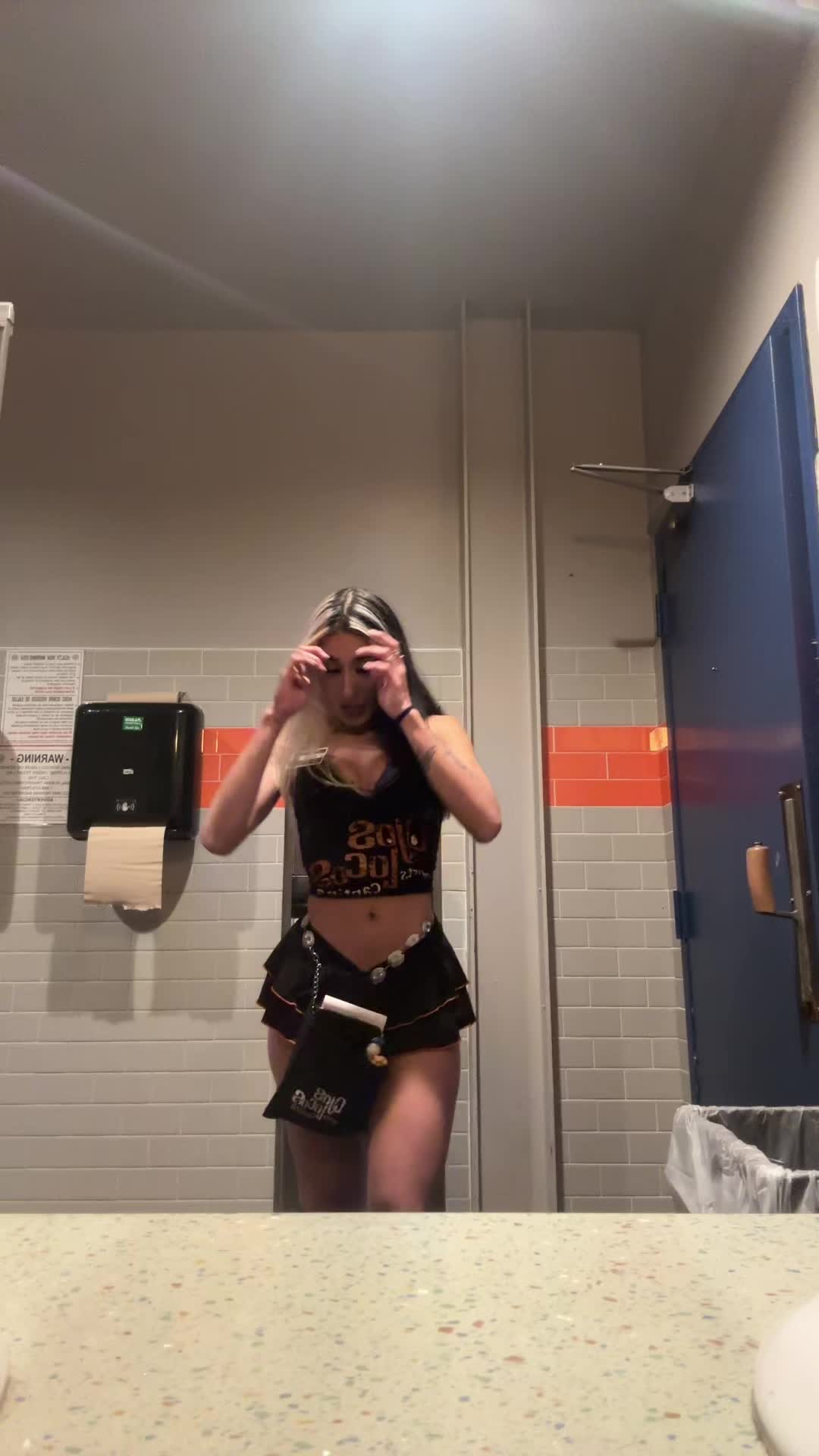 @victoriuhhh