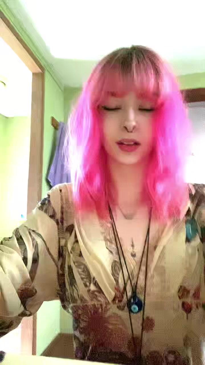 @avi