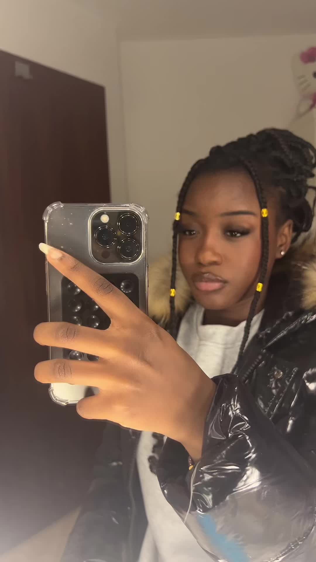 @nella