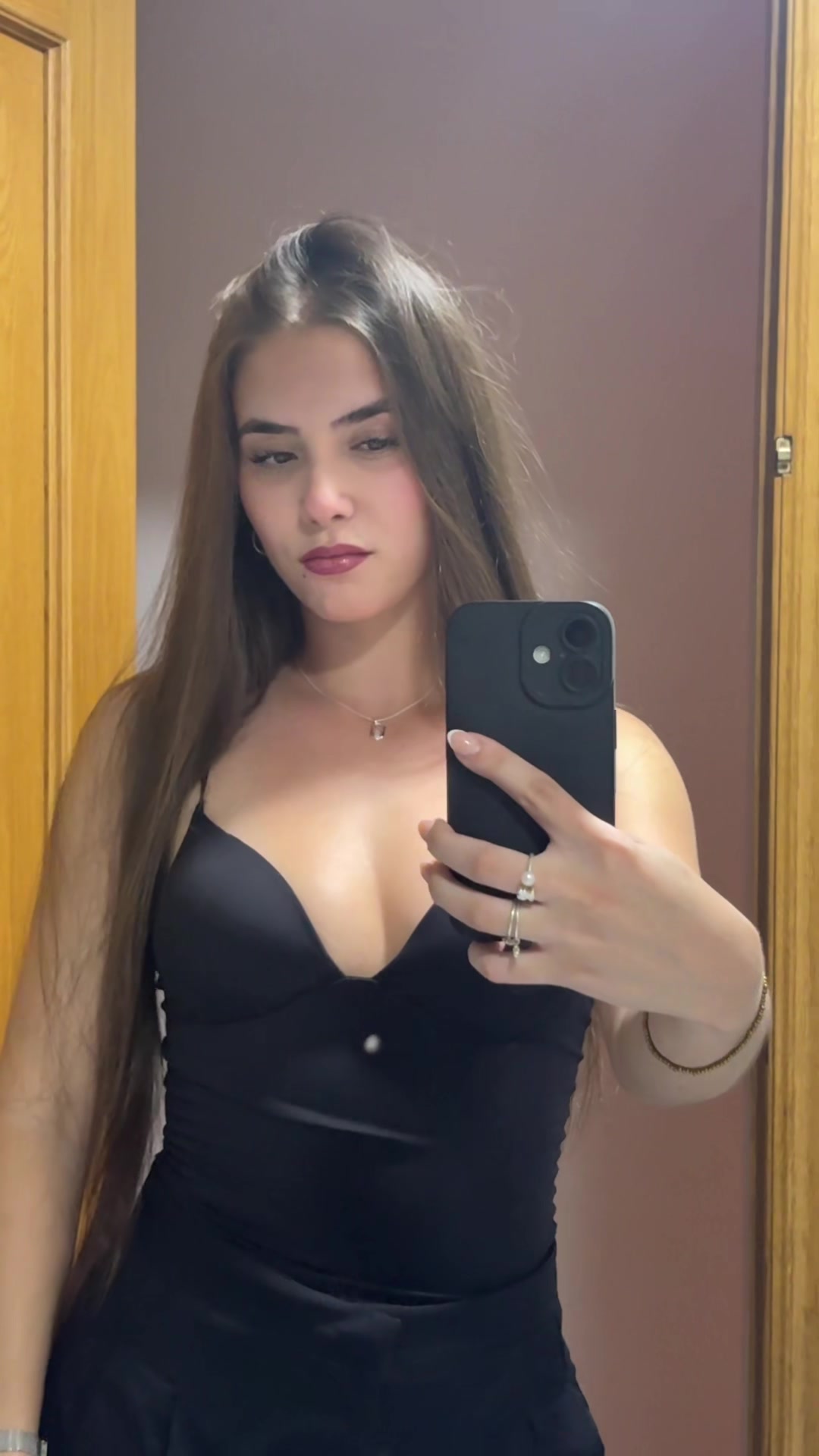 @anita