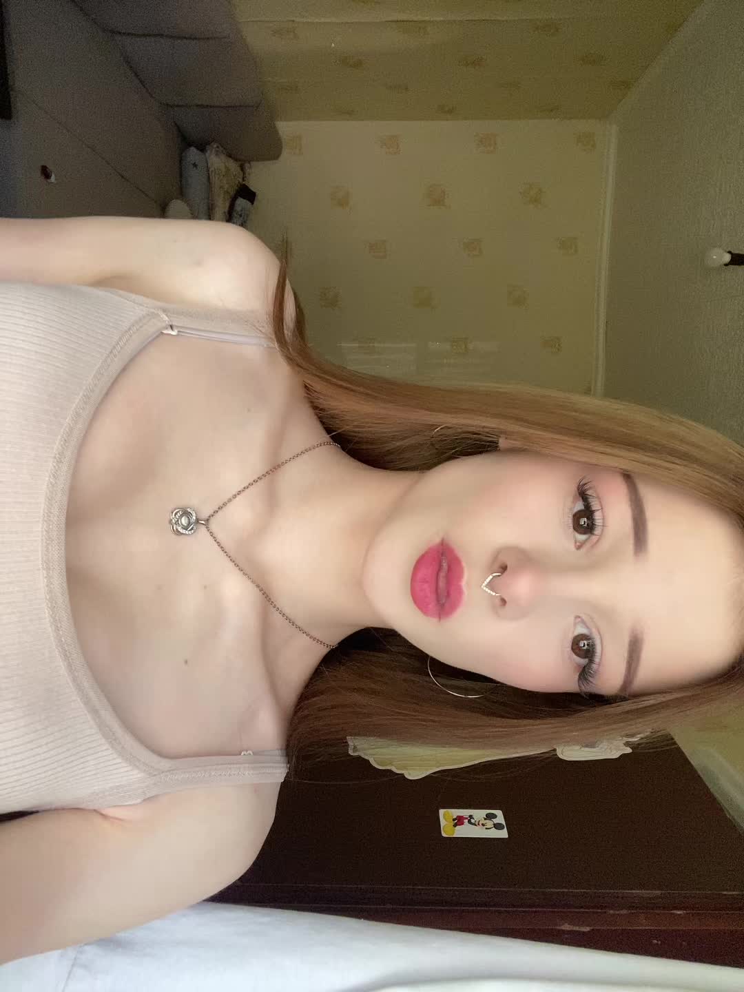 @nadenka