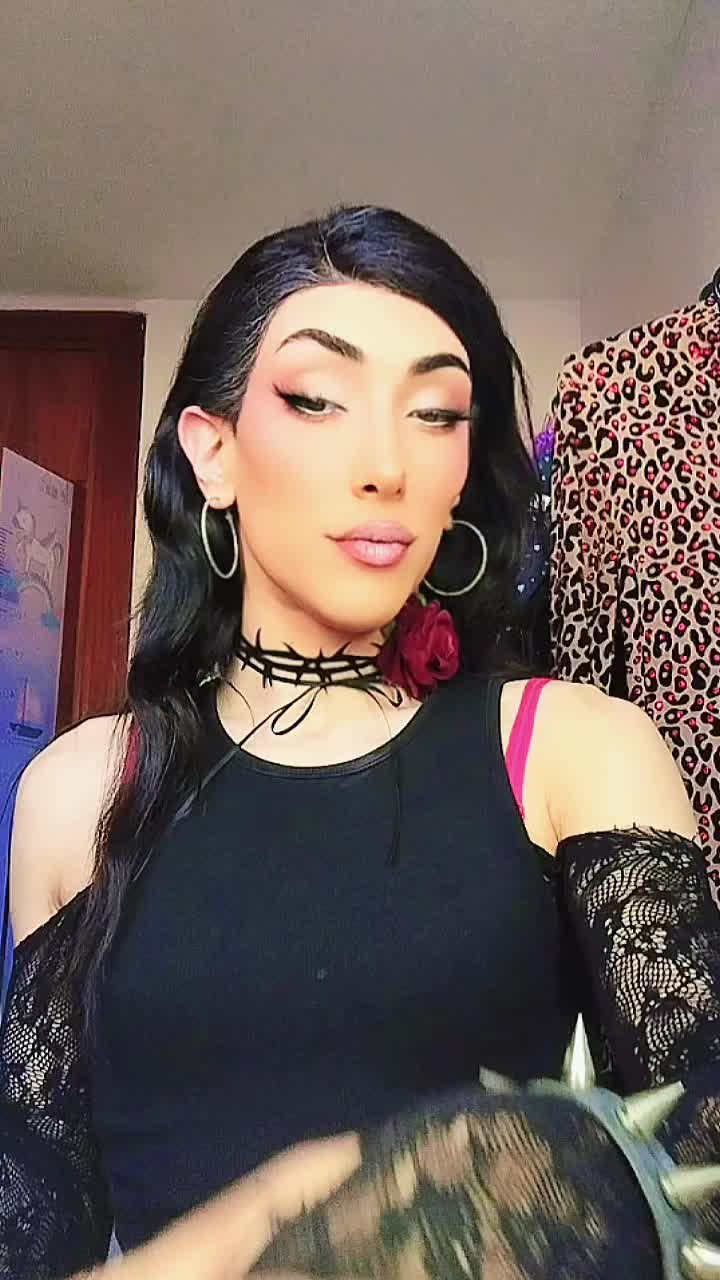 @Georgina Vogue